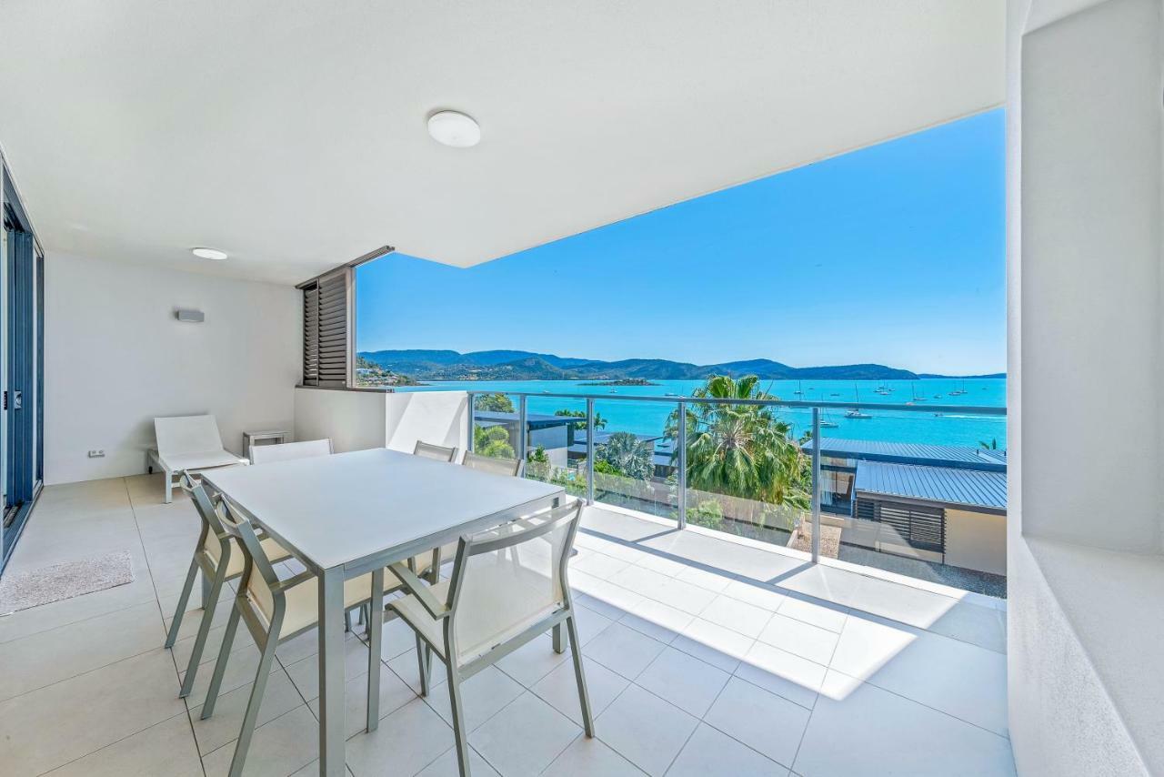 Executive On Whisper Bay - Cannonvale Airlie Beach Exterior foto